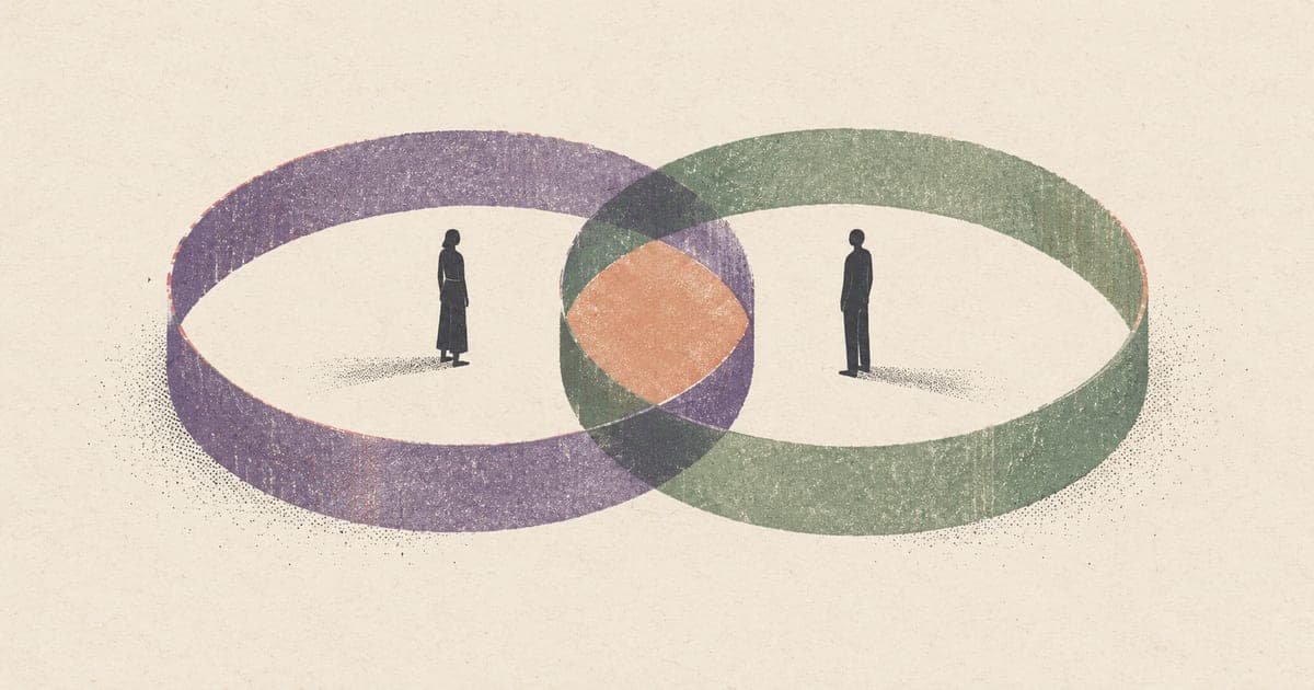 Two small figures within overlapping sage and violet rings, representing shared supervision with clear boundaries.